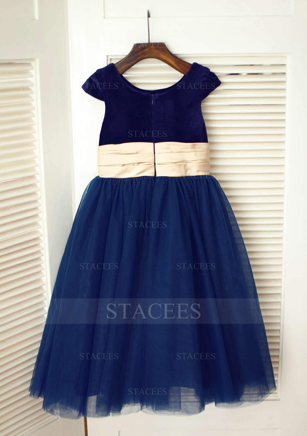 bridesmaid dresses light blue Deep V Neck Light Blue Long Prom Dresses, Simple Flowy Bridesmaid Dresses  UQ2069