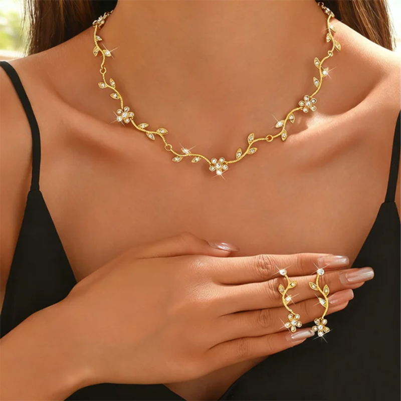 Classic Alloy Rhinestone Jewelry Set