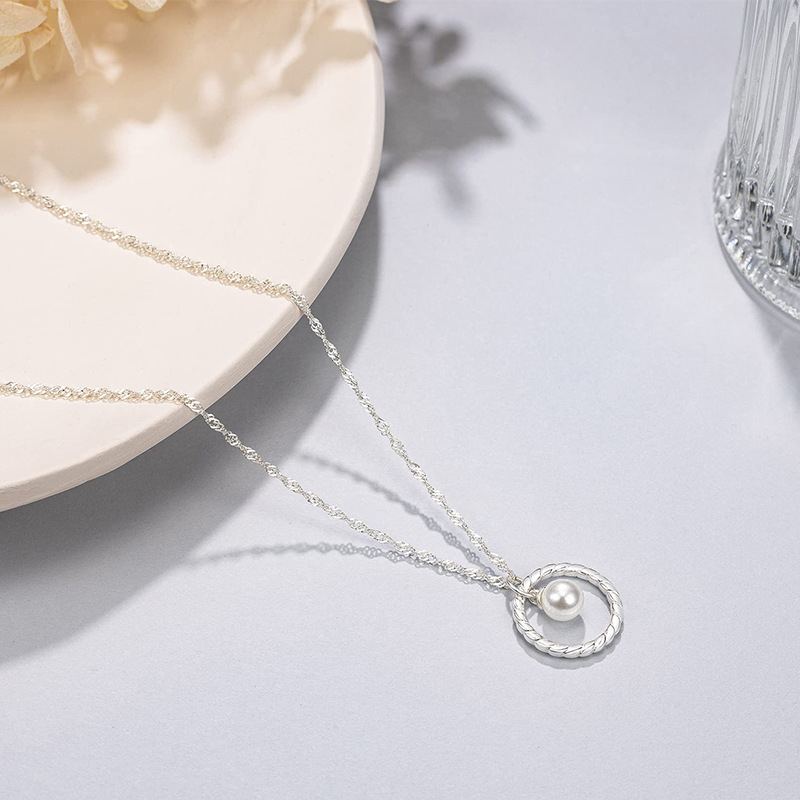 Charming Chic Female Copper Necklace with Imitation Pearls