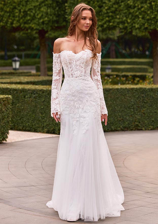antique white lace wedding dress Vintage Lace White Wedding Dress with Illusion Sleeves – loveangeldress main image 0